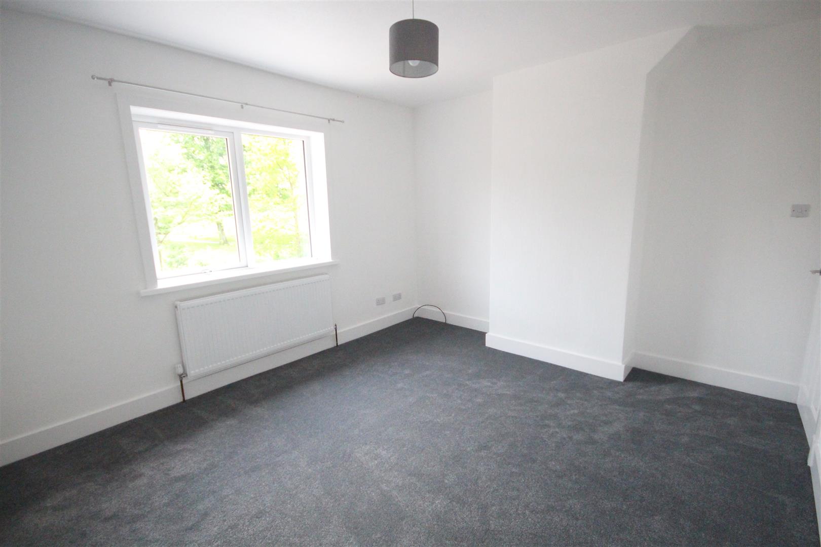 2 bedroom semi-detached house Let Agreed in Brierfield - IMG_7276.jpg